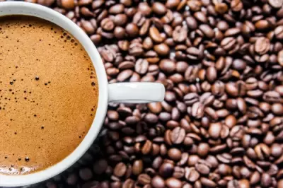 ALTERNATIVE AL CAFFÈ: ECCO I MIGLIORI SOSTITUTI DELLA CAFFEINA 